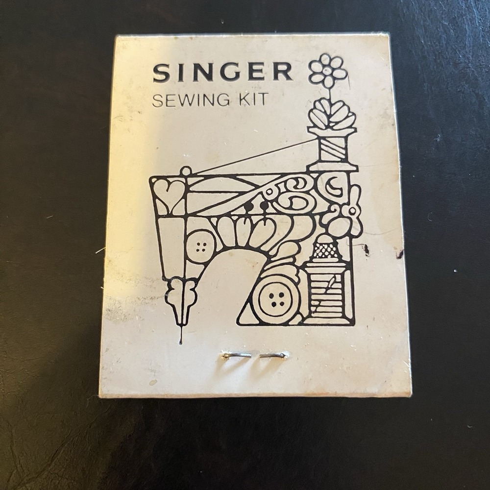 Vintage Sewing Accessory - Singer Travel Sewing Kit Matchbook Miniature Needle